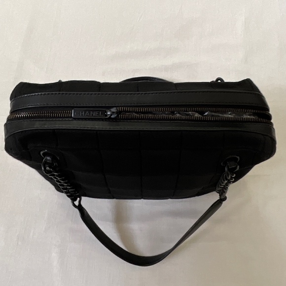 CHANEL Vintage Jersey Square Quilt Shoulder Tote Black - Picture 5 of 15